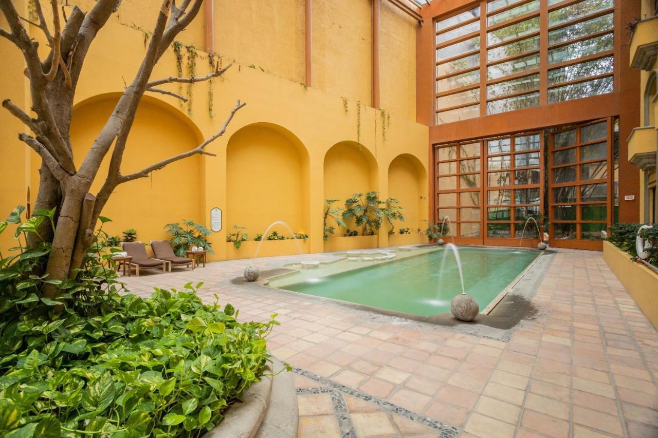Отель Quinta Real Monterrey San Pedro Garza Garcia Экстерьер фото